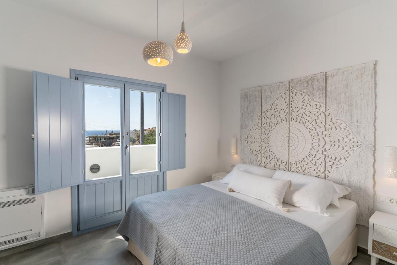Santorossa Luxury Villas Emporio  Eksteriør bilde