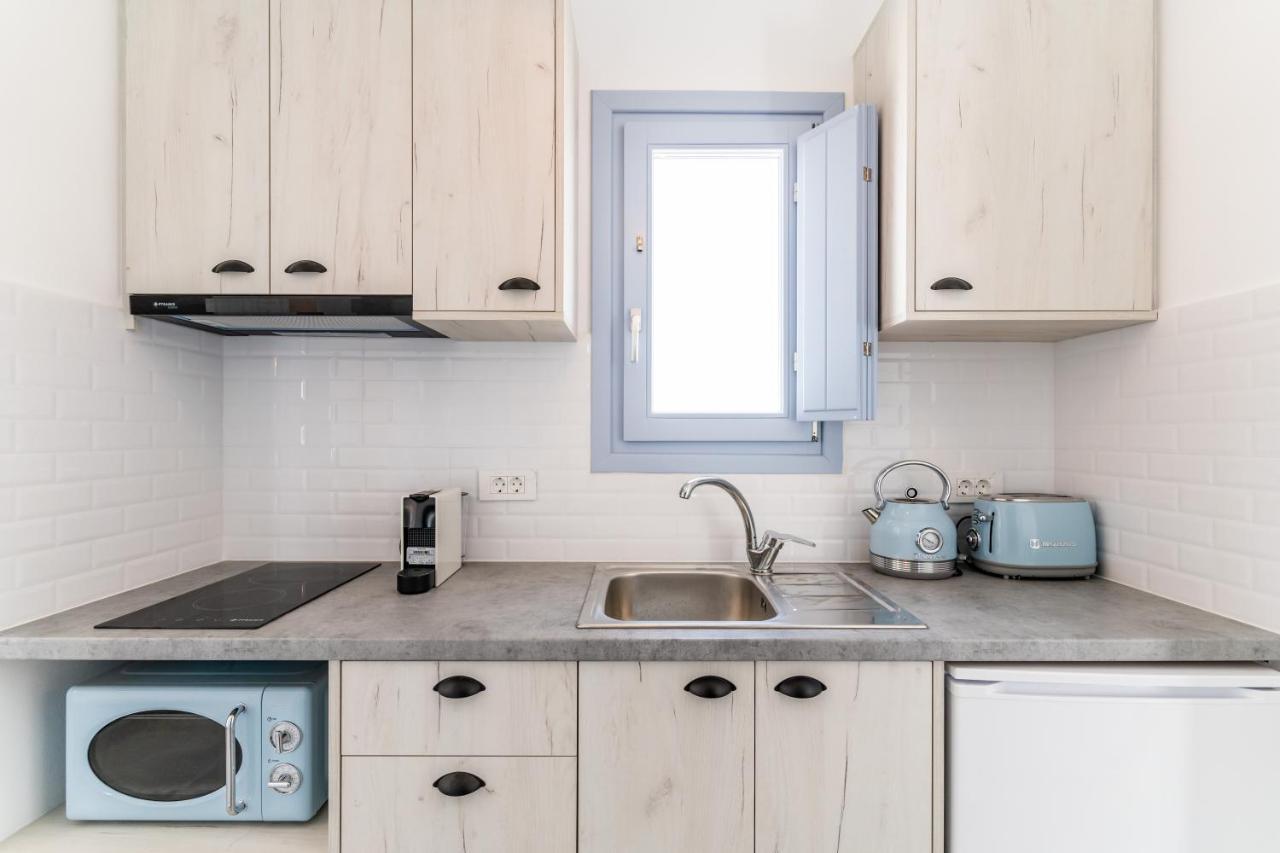 Santorossa Luxury Villas Emporio  Eksteriør bilde