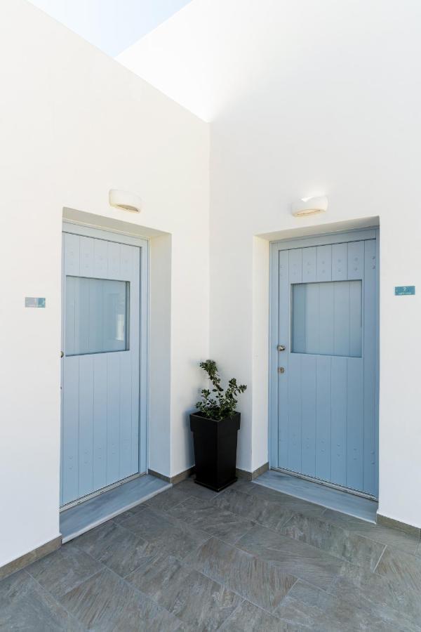 Santorossa Luxury Villas Emporio  Eksteriør bilde